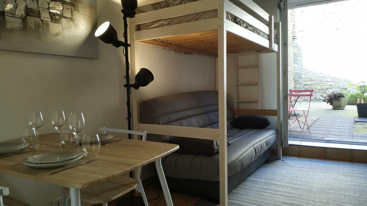 Studio Au Centre-Ville De Dole Eksteriør billede